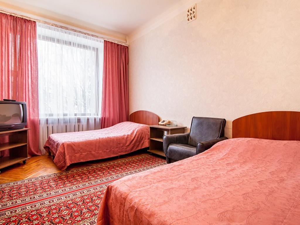 Zhovtneviy Hotel Dnipro Extérieur photo